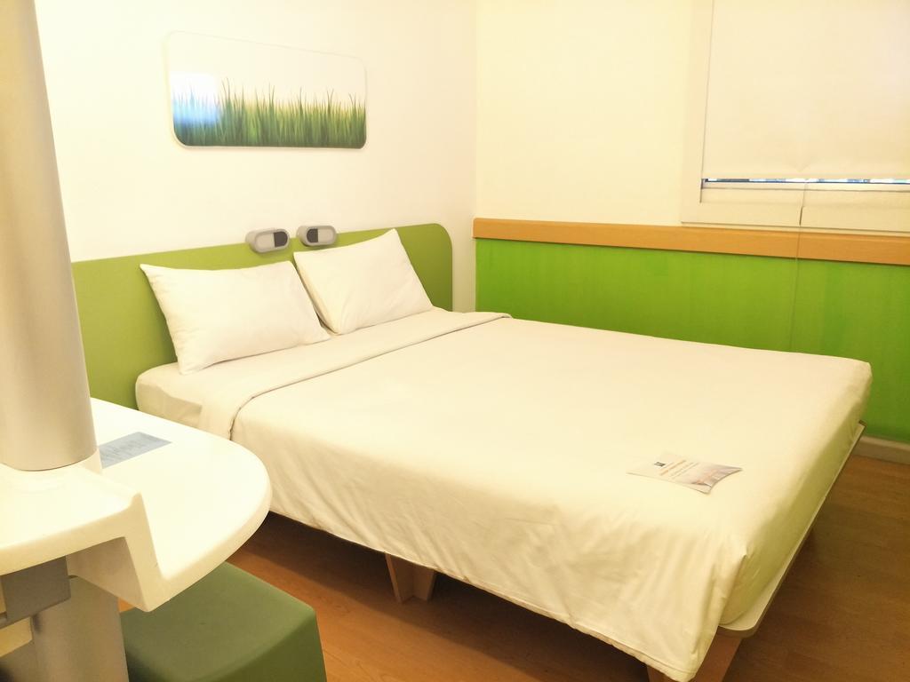 Cordia Hotel Surabaya Airport - Hotel Dalam Bandara - Formerly Ibis Budget Surabaya Airport Sidoarjo Eksteriør bilde