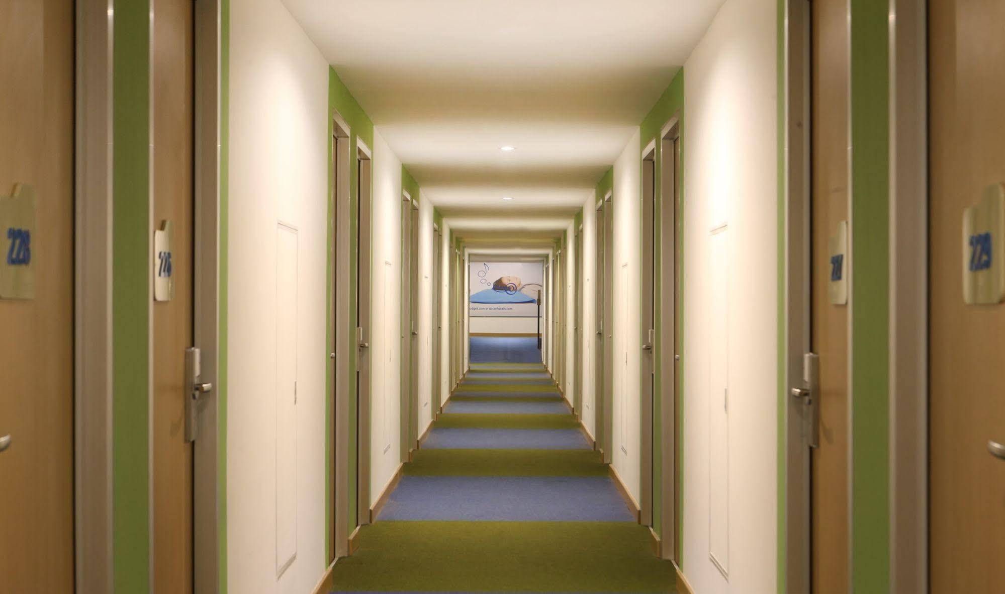 Cordia Hotel Surabaya Airport - Hotel Dalam Bandara - Formerly Ibis Budget Surabaya Airport Sidoarjo Eksteriør bilde